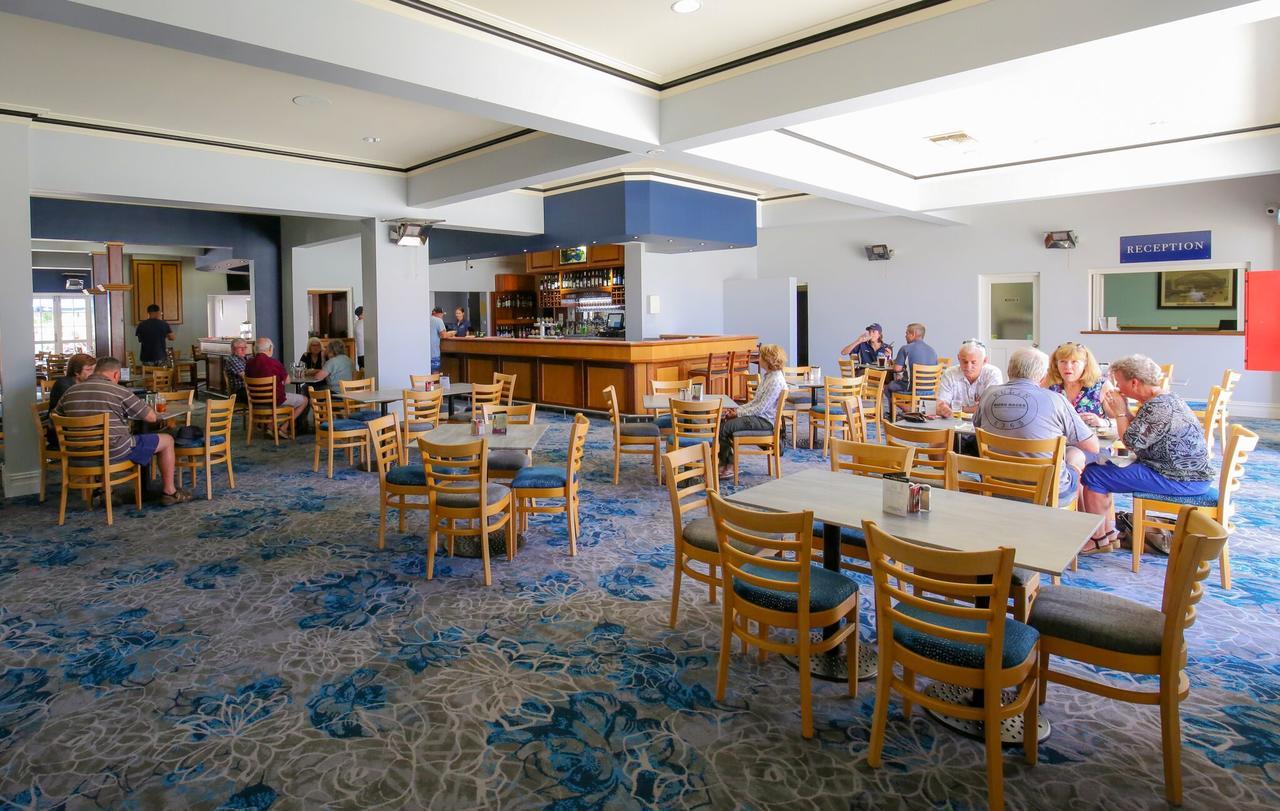 Esplanade Hotel Busselton Exterior photo